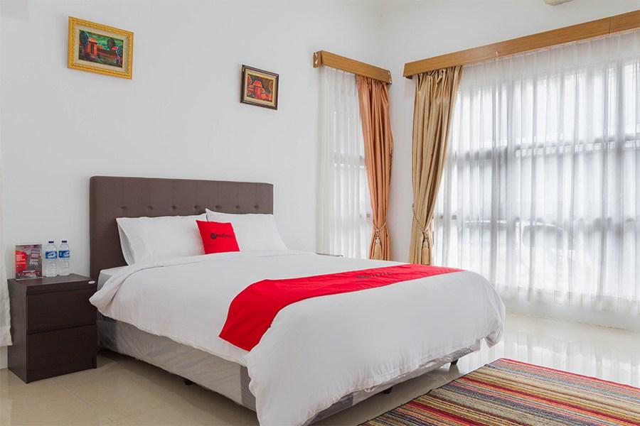 Reddoorz Near Jatinangor Town Square Hotell Eksteriør bilde