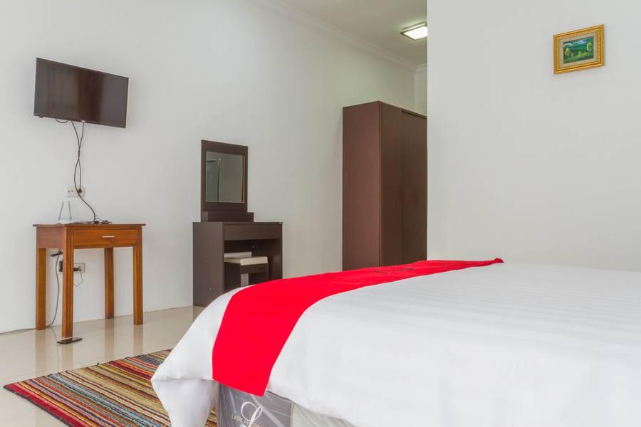 Reddoorz Near Jatinangor Town Square Hotell Eksteriør bilde