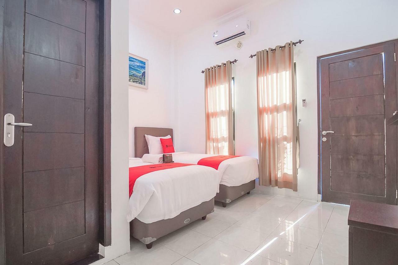 Reddoorz Near Jatinangor Town Square Hotell Eksteriør bilde
